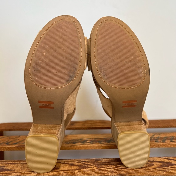 Toms Brown Suede Leather Block Heel Sandals Women’s 6 - Picture 9 of 10